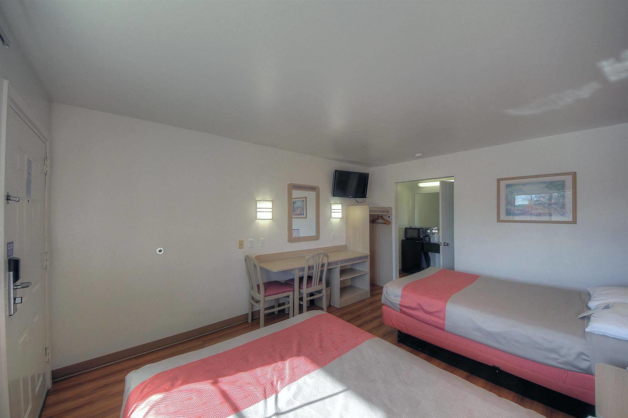 Motel 6-Kerrville, Tx Esterno foto