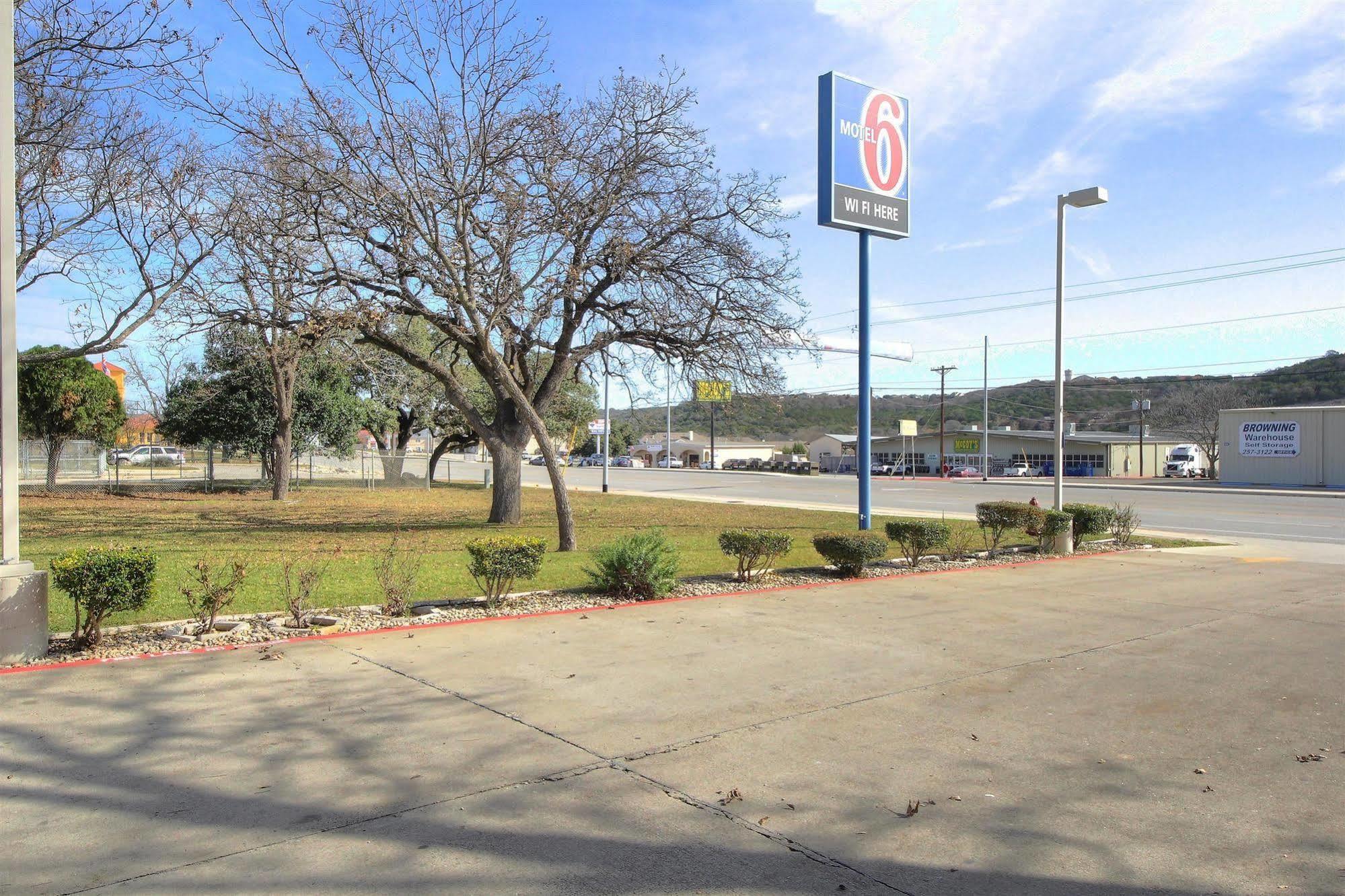 Motel 6-Kerrville, Tx Esterno foto